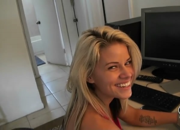 Любительское секс видео с Jessa Rhodes