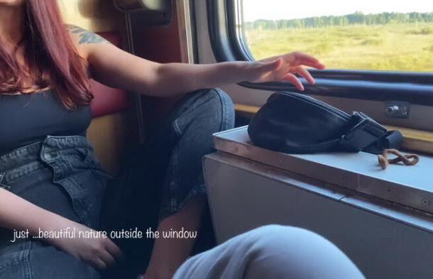 Развел на секс в поезде