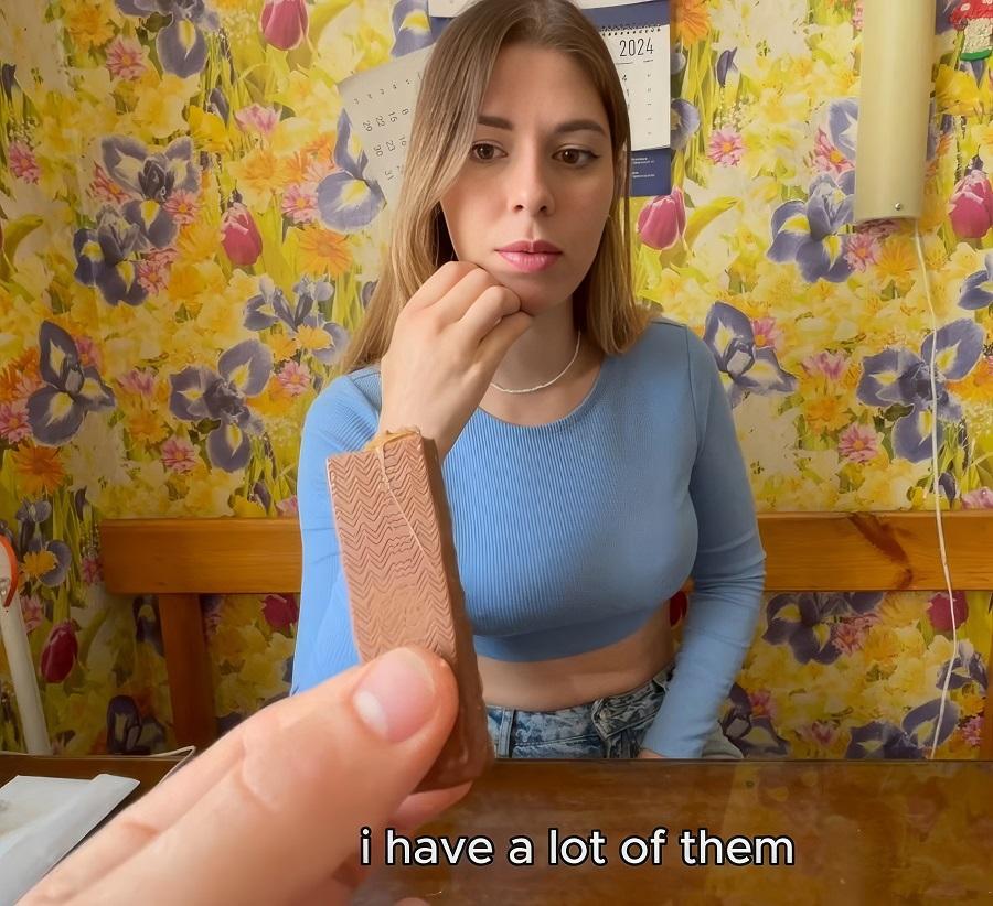 Шоколадка в обмен на секс