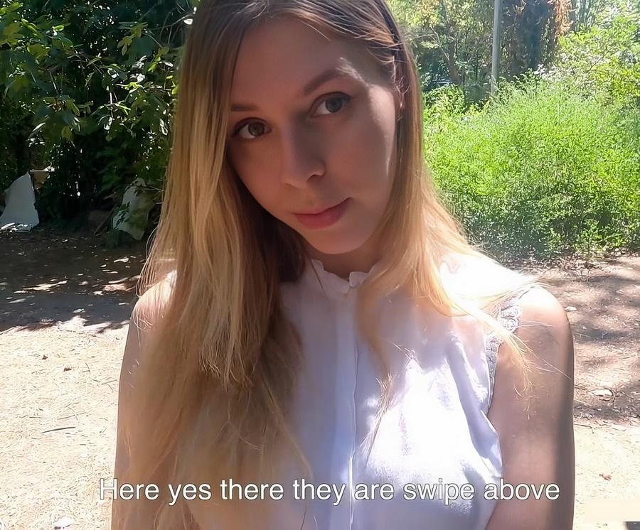 Подцепил девчонку в парке и трахнул её у нее же дома