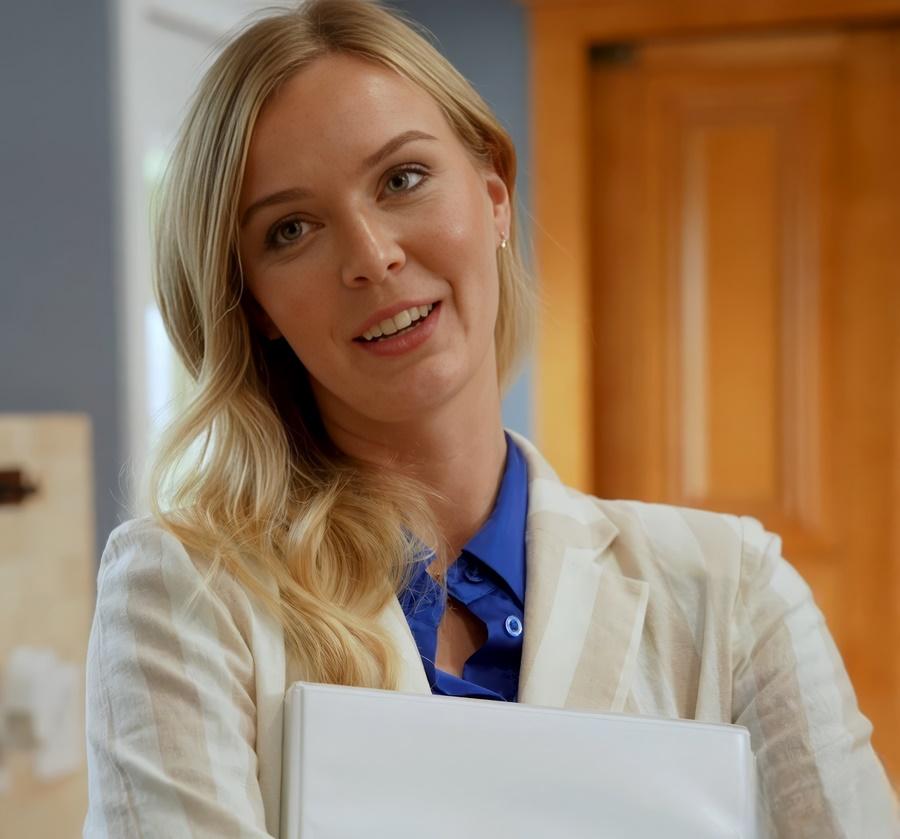 Анальный секс с риэлторшей Stella Sedona