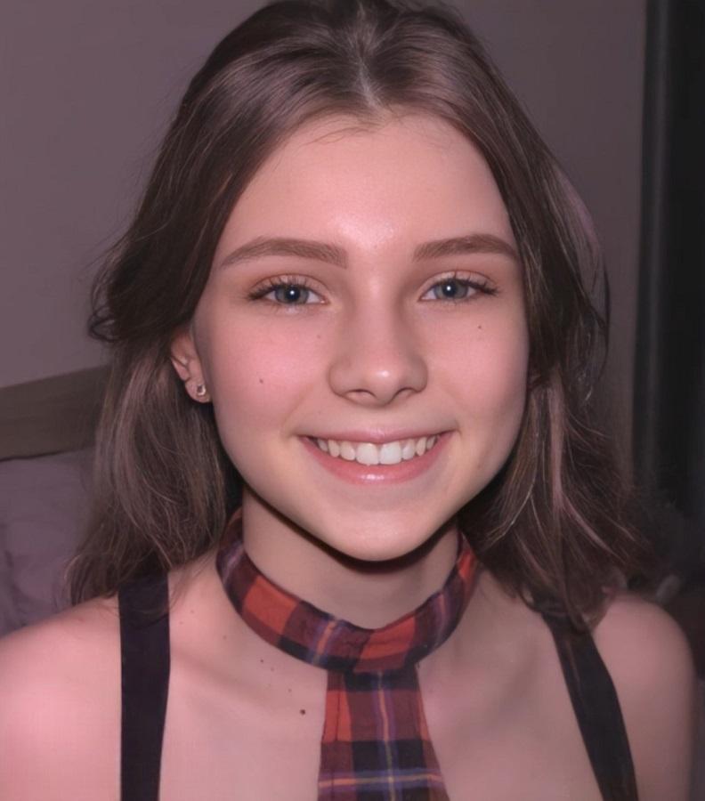 Молодую студентку трахает старшекурсник