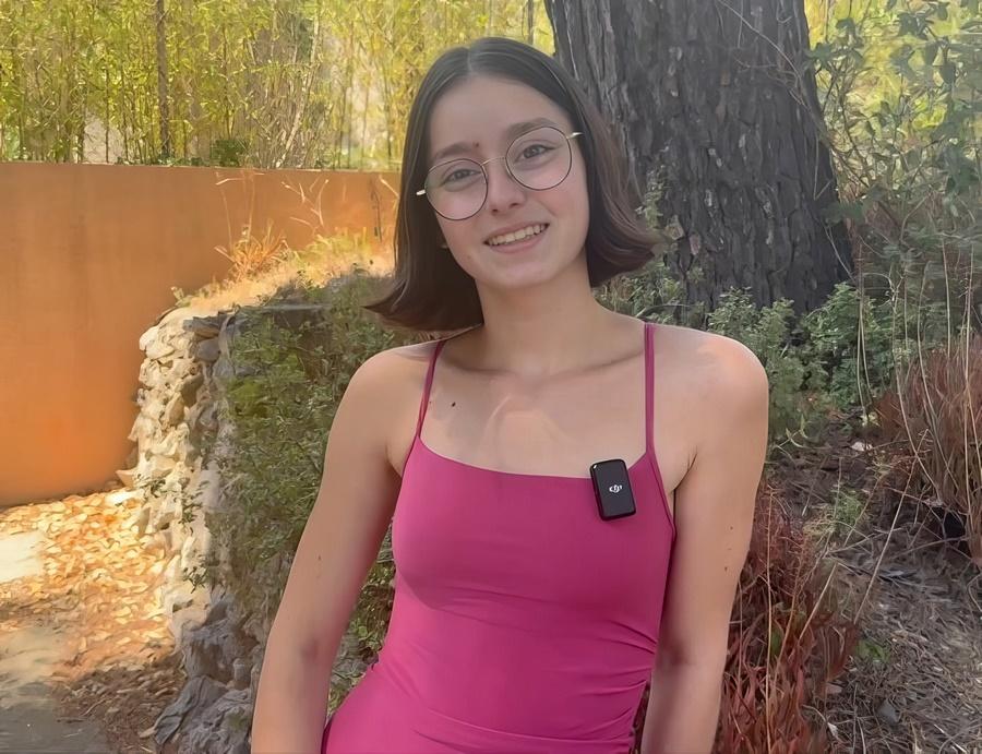 Молодая продавщица косметики впервые снимается в порно