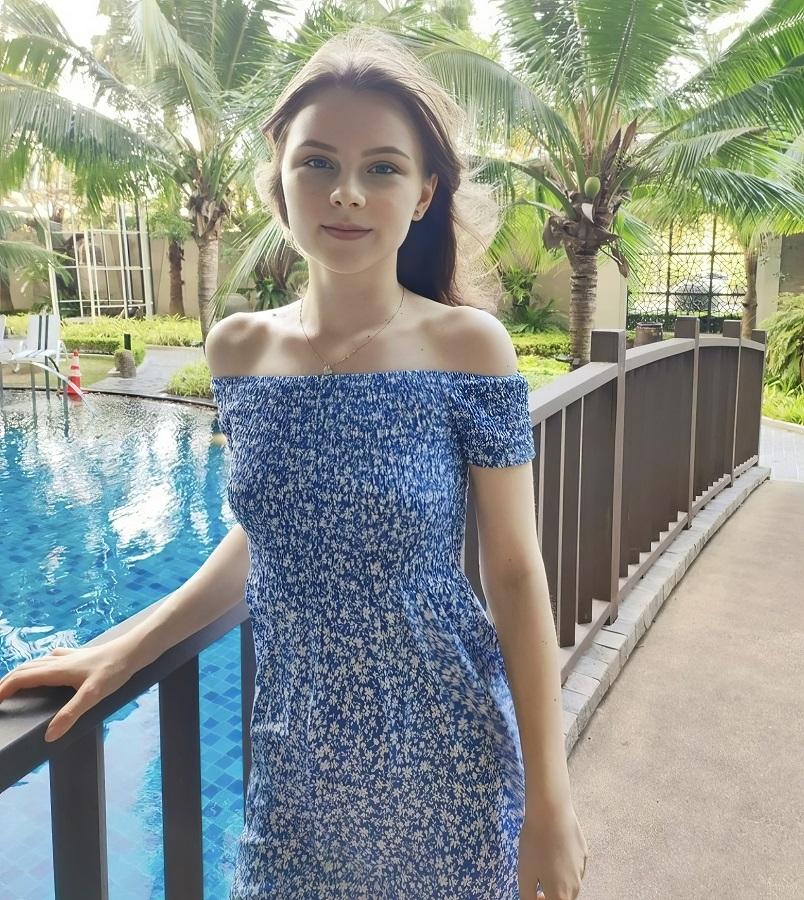 Секс с молодой Гретой Тунберг