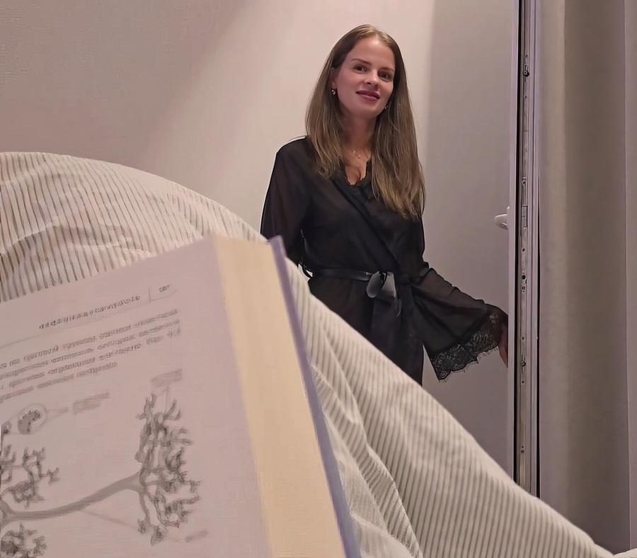 Жена после секса с мужем пошла трахаться с молодым пасынком