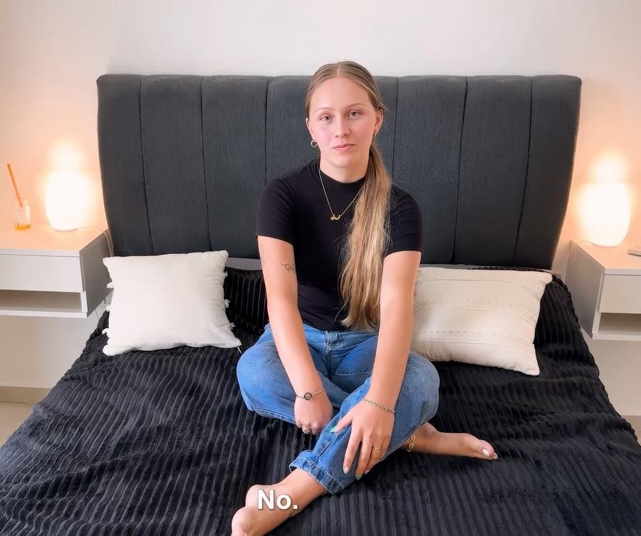 Простая студентка Юлия из Буэнос-Айреса пришла на порно кастинг