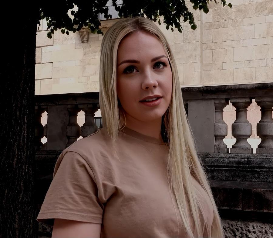 Красивая молодая немка согласилась пройти модельный кастинг