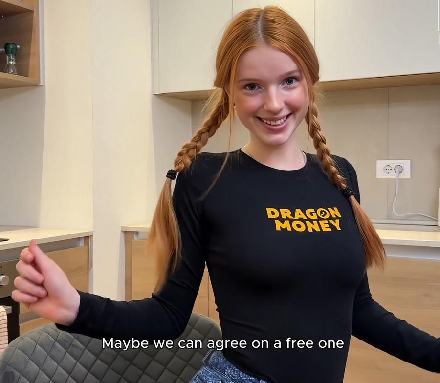 Секс с молодой рыжеволосой деревенской девушкой с милыми косичками