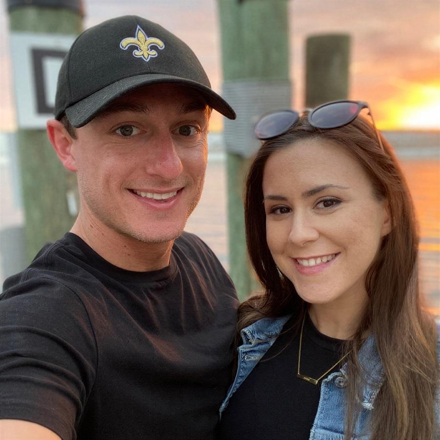 Домашнее секс видео супружеской пары с применением большого дилдо