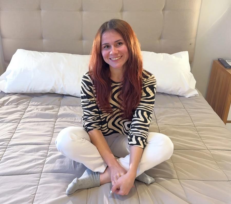 Молодая студентка из Аргентины на порно кастинге Молодая студентка из Аргентины на порно кастинге