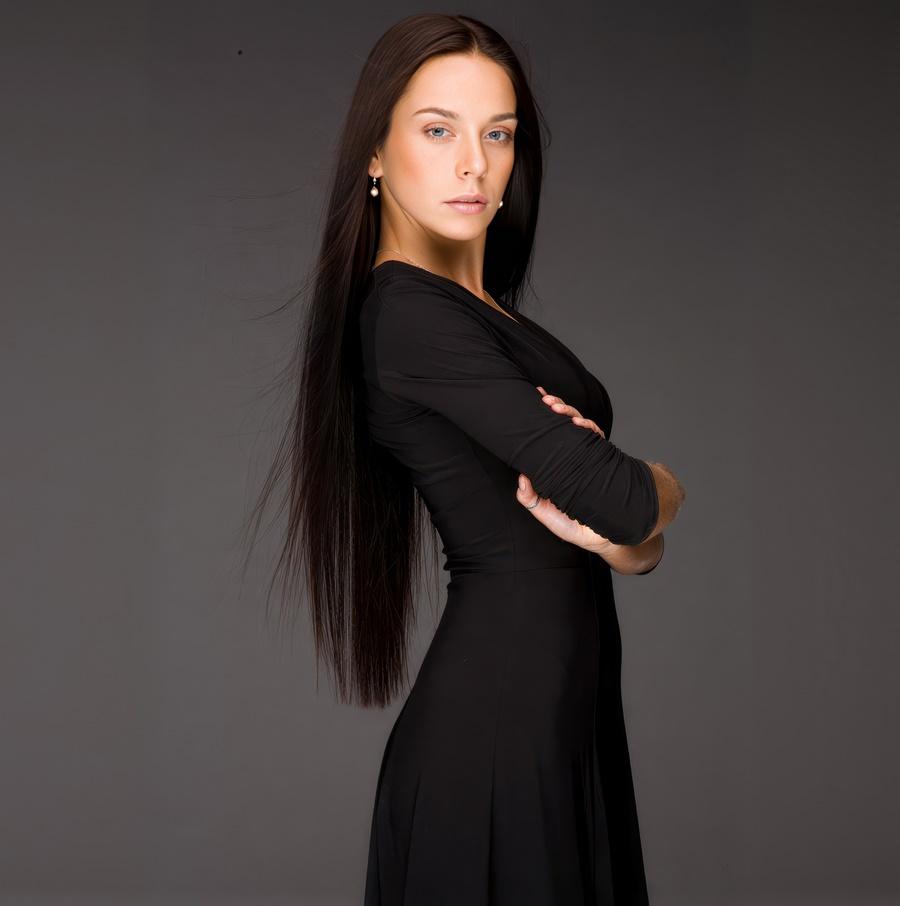 Секс видео Ольги Круглик - солистки музыкальной группы 