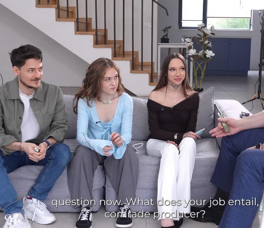 Kira Stone привела подругу Luna Evans на порно кастинг