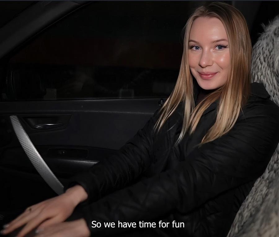 Жена моего друга — такая распутница, что тайно отдалась мне в машине