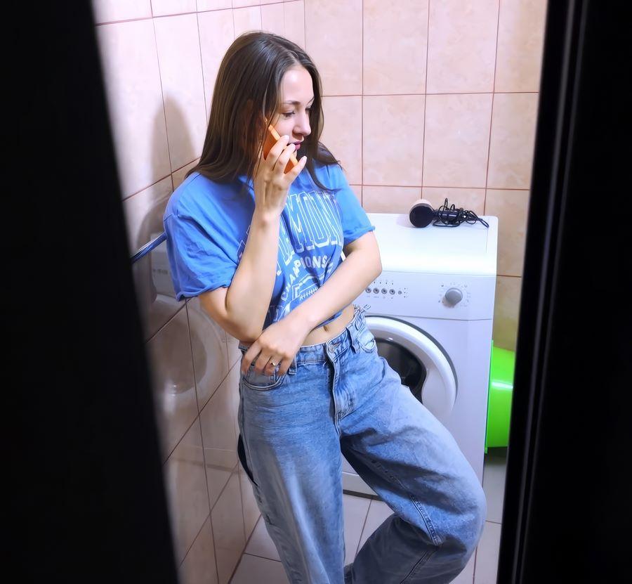 Сводный брат шантажирует сводную сестру Sumiko Smile